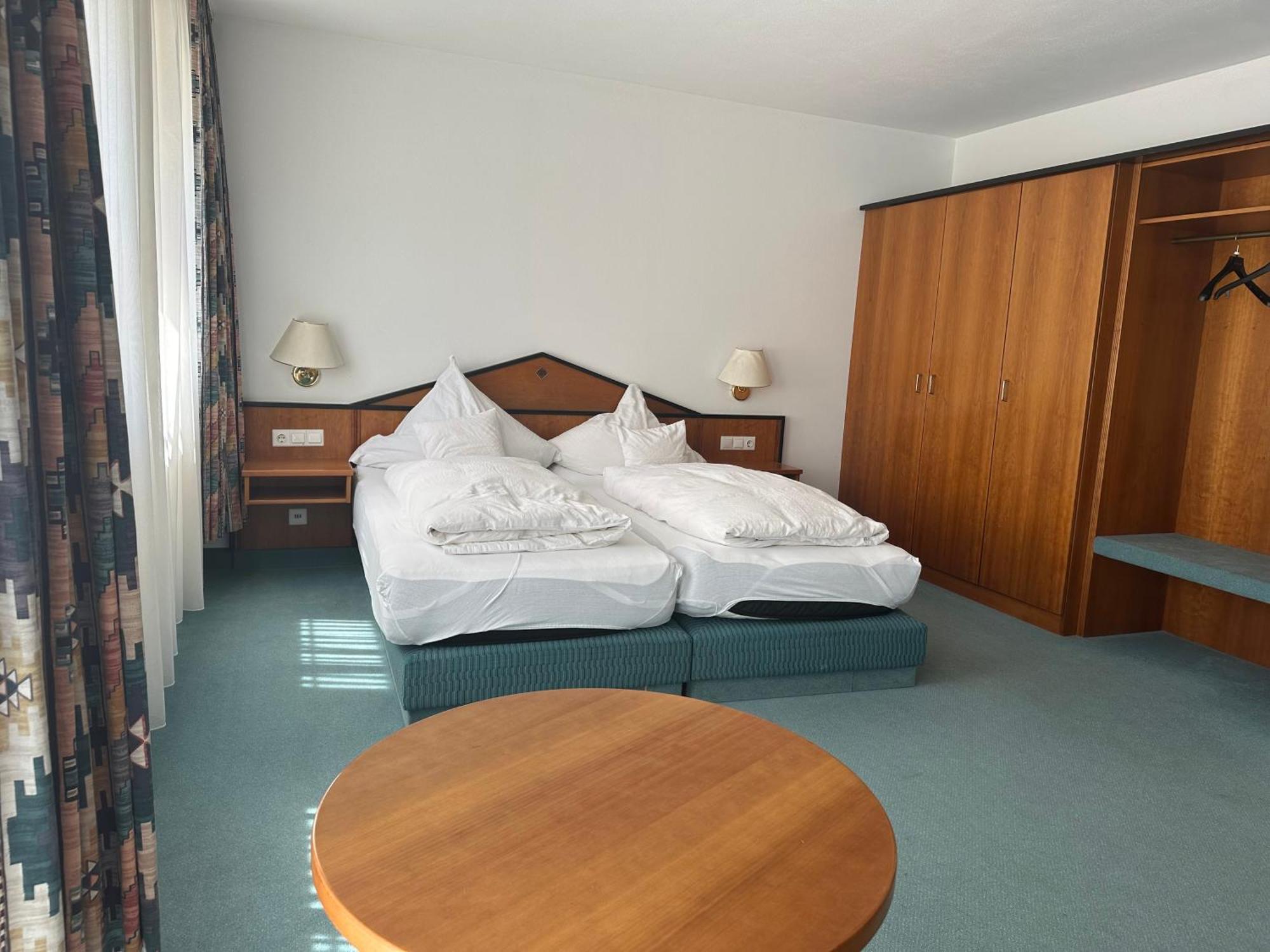 St Hotel Reichertshofen ภายนอก รูปภาพ