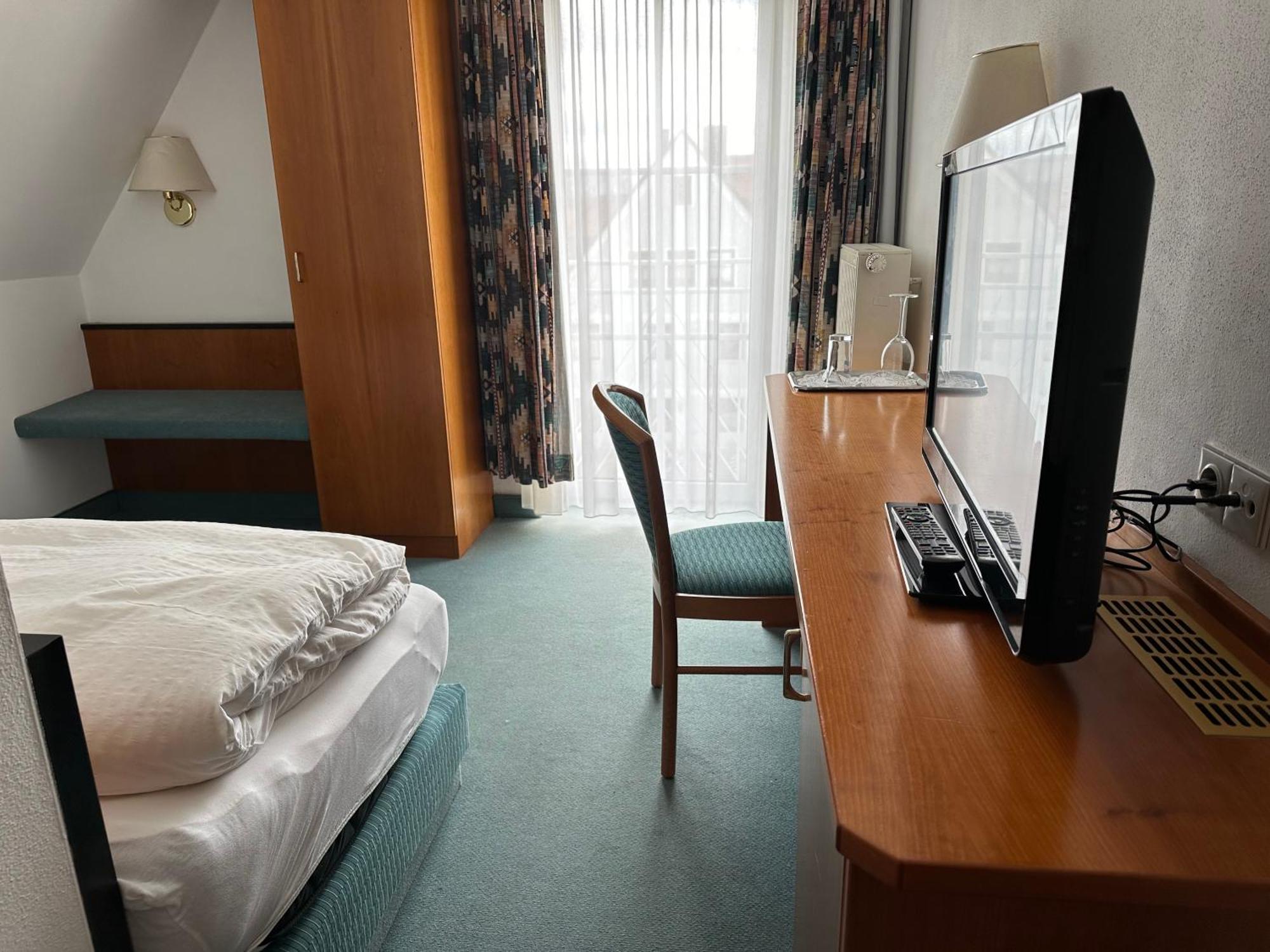 St Hotel Reichertshofen ภายนอก รูปภาพ