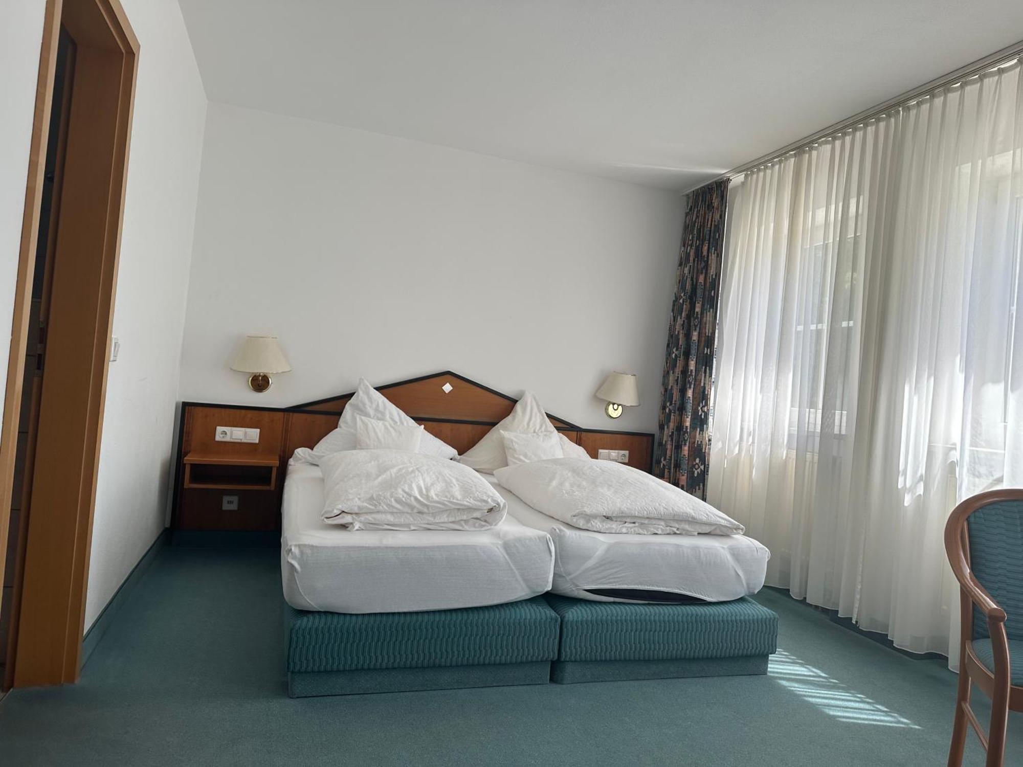 St Hotel Reichertshofen ภายนอก รูปภาพ