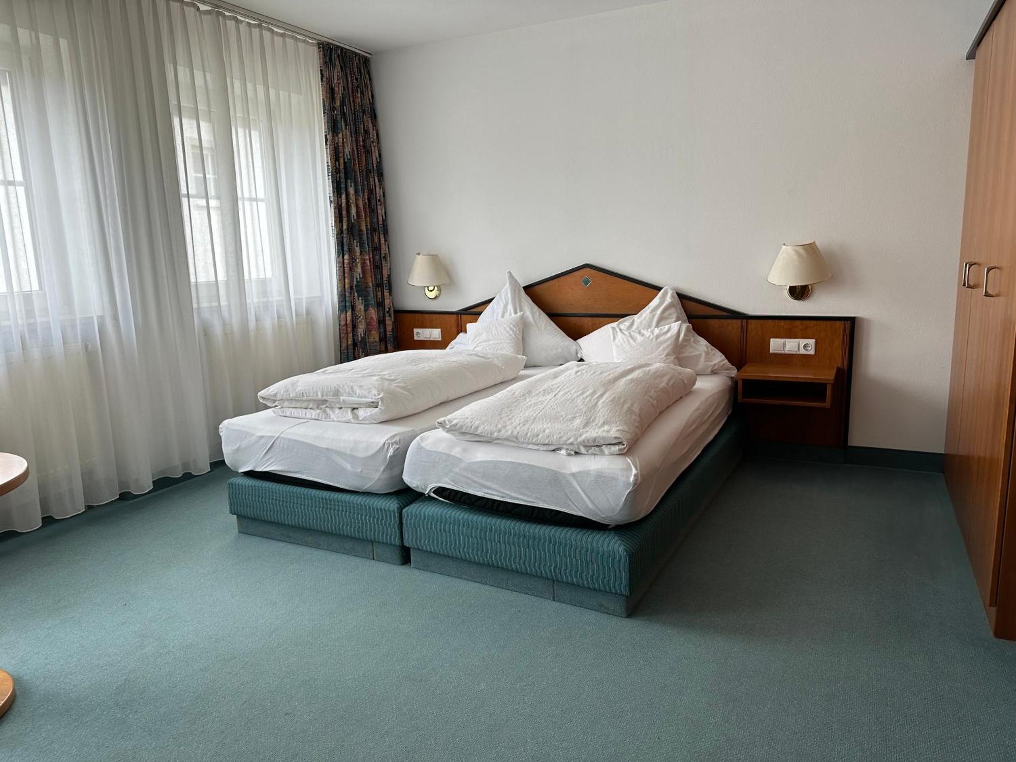 St Hotel Reichertshofen ภายนอก รูปภาพ
